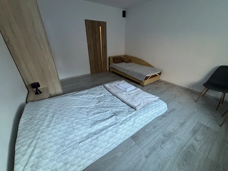 Pokój rodzinny na wynajem – Kwatery Pod Ciemną, Łazy